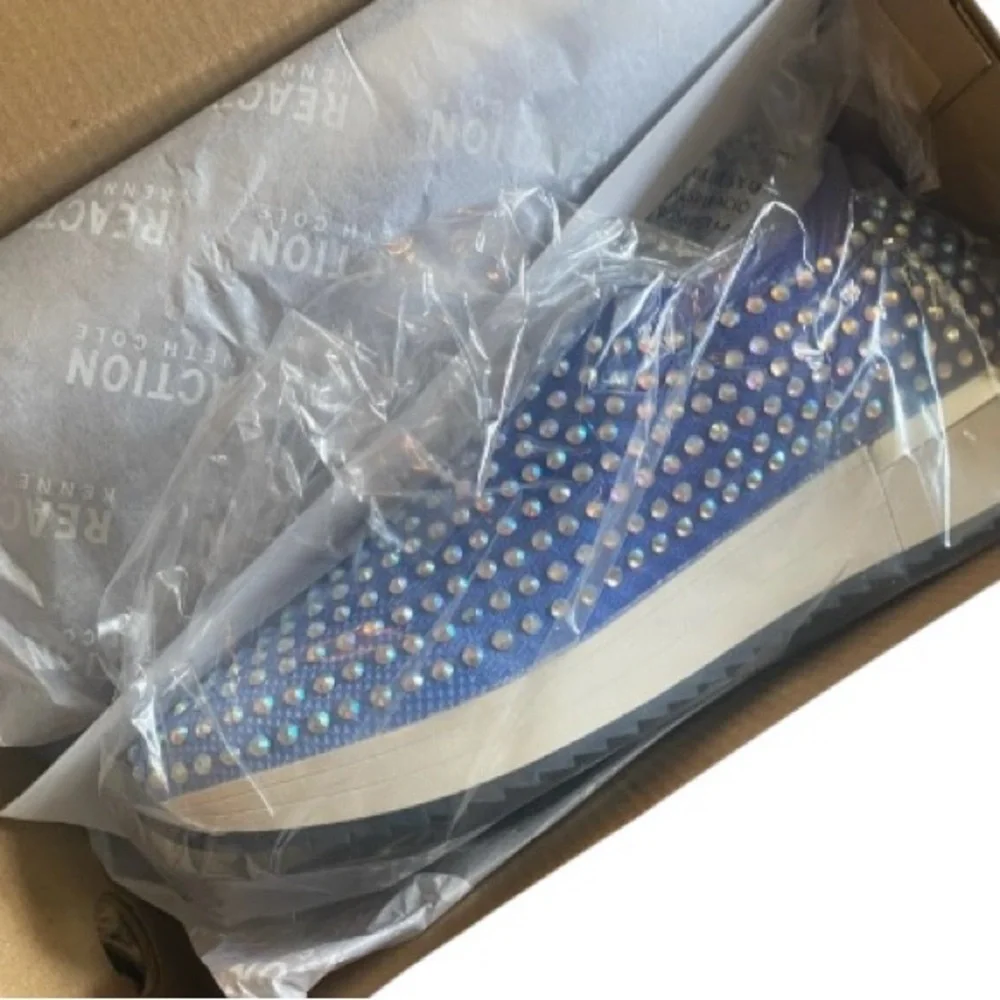 KENNETH COLE Reaction Rhinestone Sneakers Size 9 NEW